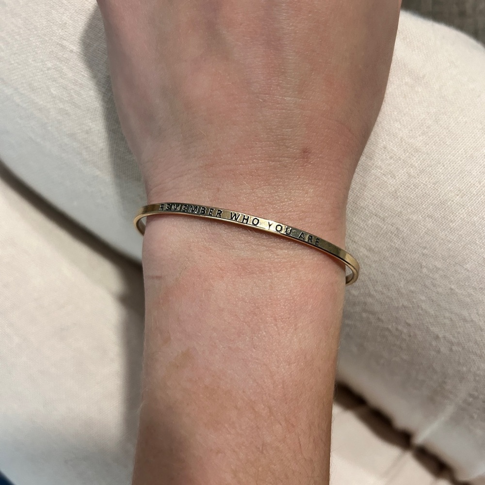 Gold bracelet
